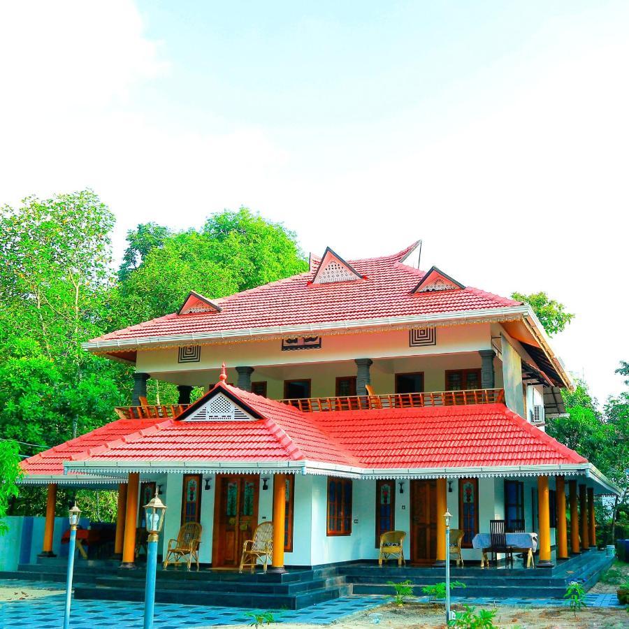 Telma Beach Homestay Mararikulam Bagian luar foto